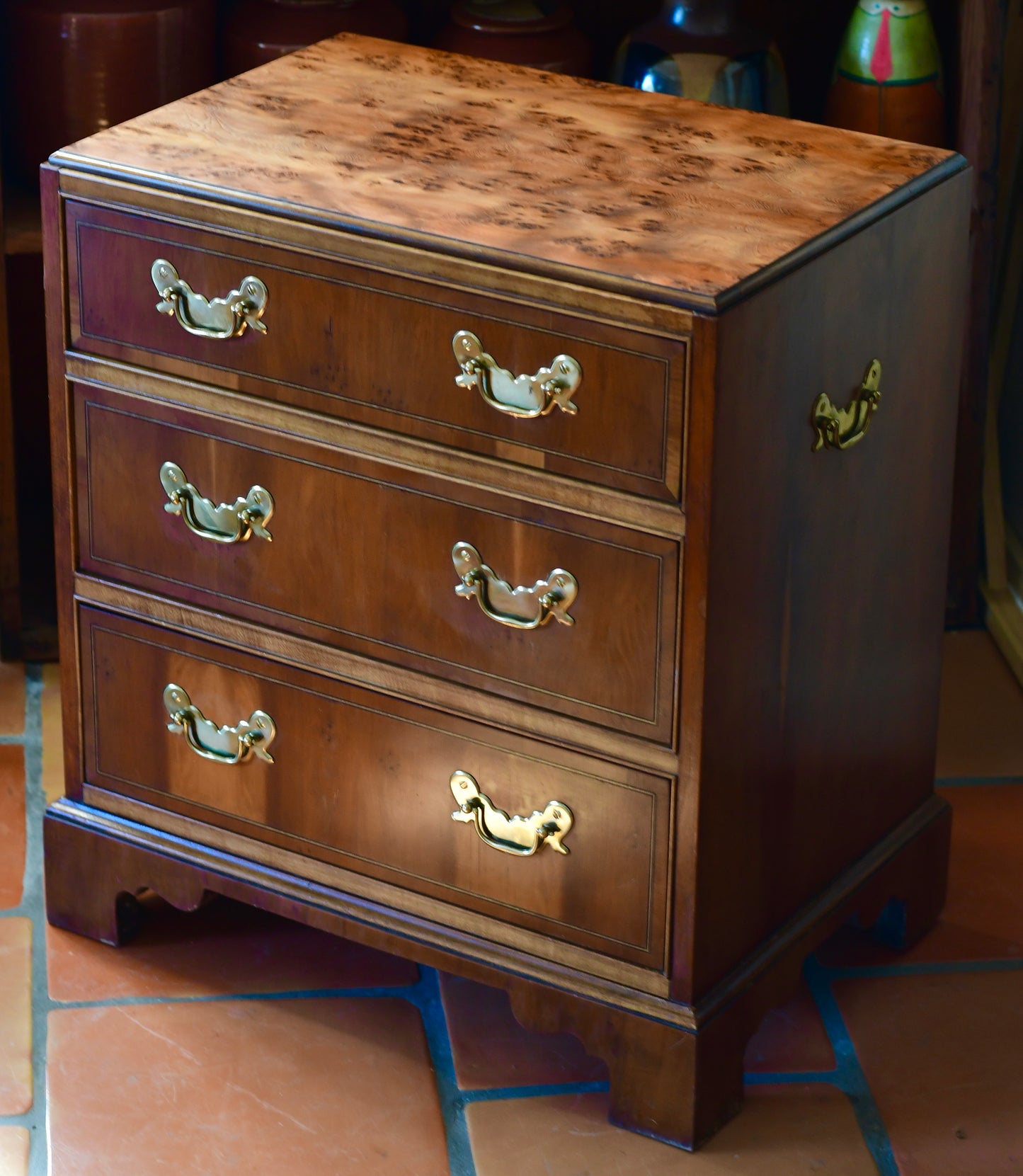 Vintage Baker Furniture Georgian Burled Wood & Mahogany Chest Of Drawers