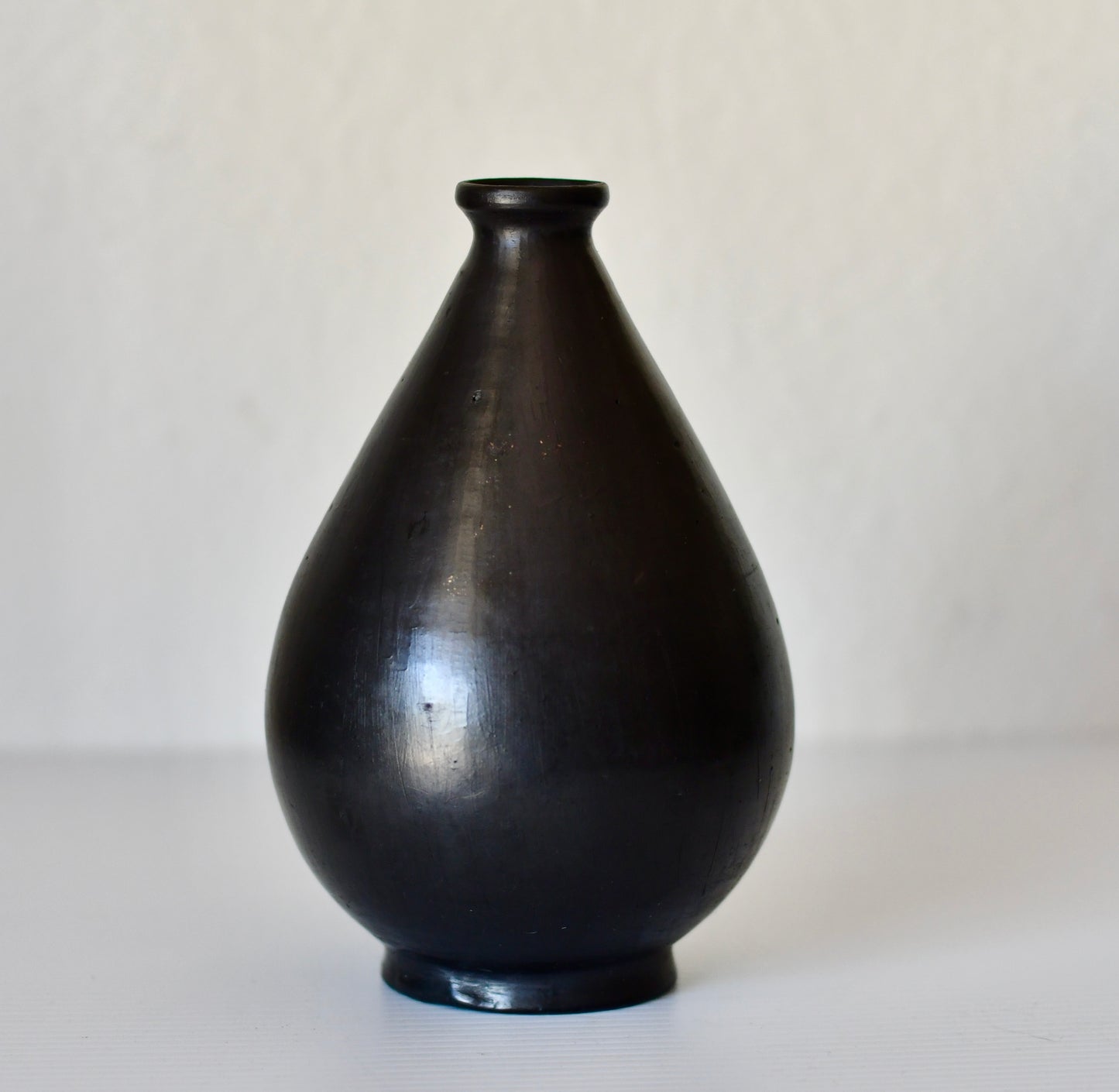 Handmade Black Oaxaca Lama Petite Vase