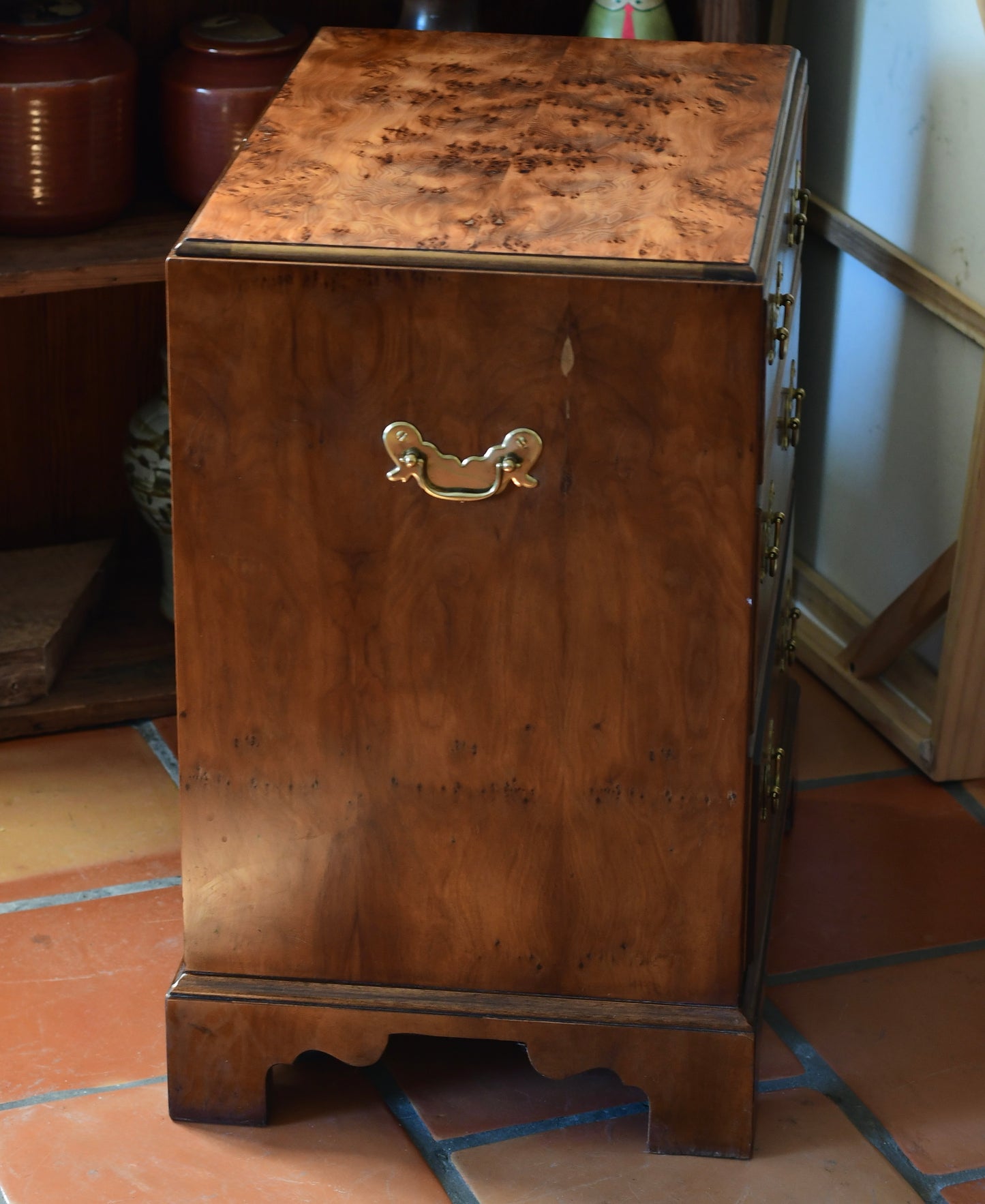 Vintage Baker Furniture Georgian Burled Wood & Mahogany Chest Of Drawers
