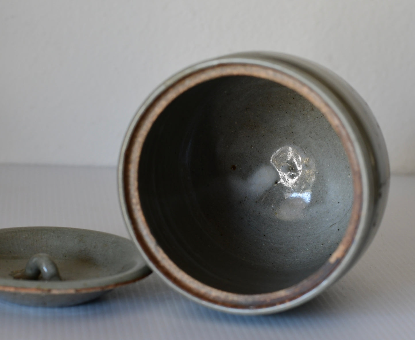 Japanese Tea Ceremony Mizusashi Pottery Vase Water Container