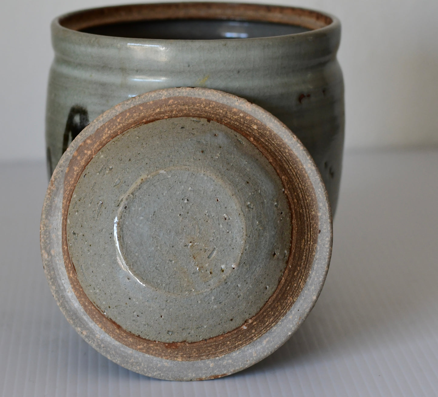 Japanese Tea Ceremony Mizusashi Pottery Vase Water Container