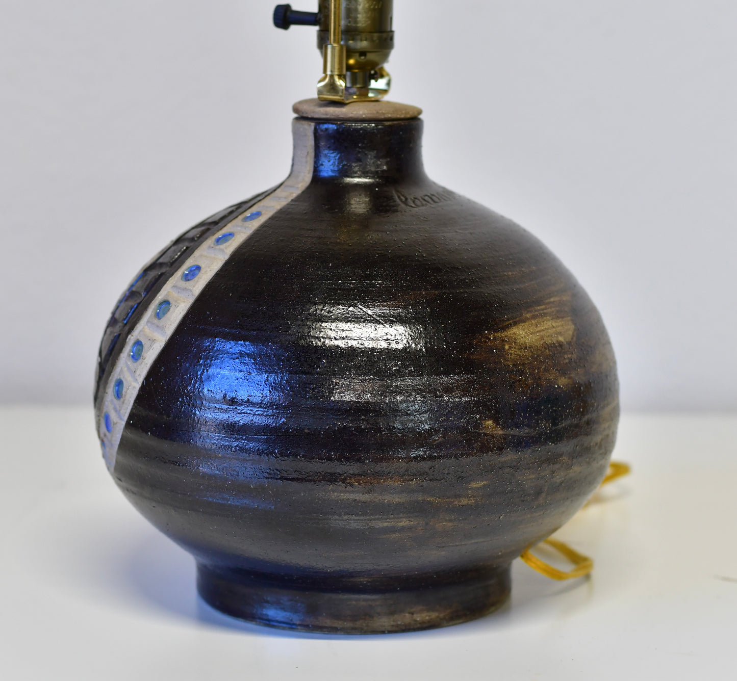 Vintage Mid Century Ceramic Art Pottery Lamp Signed Cervantes Mexico