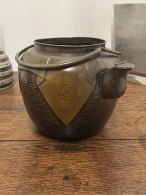 Japan Antique Bronze Tea Kettle Yakan Hand hammered 1900’s