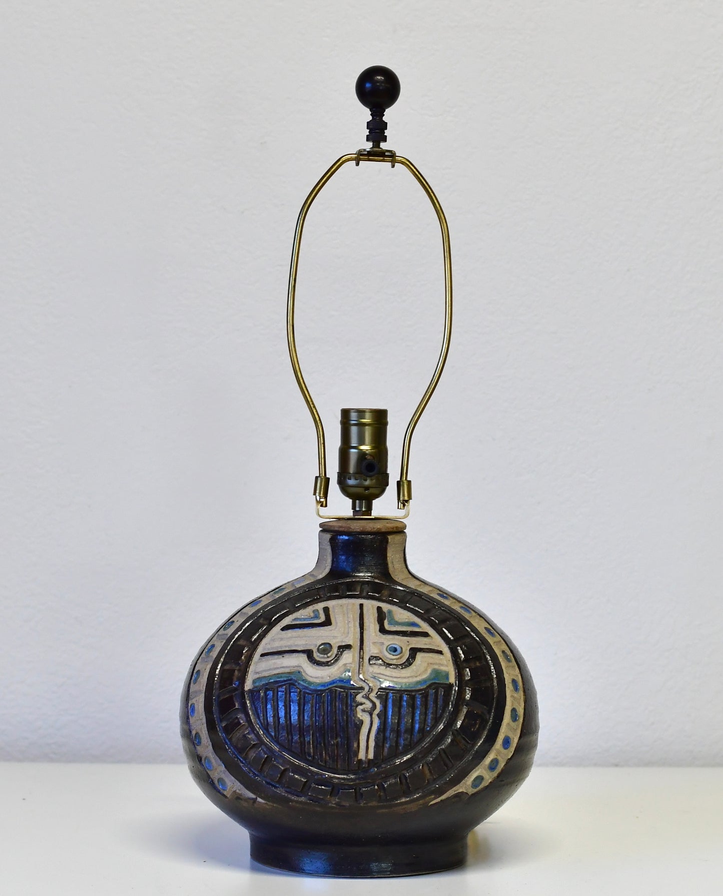 Vintage Mid Century Ceramic Art Pottery Lamp Signed Cervantes Mexico