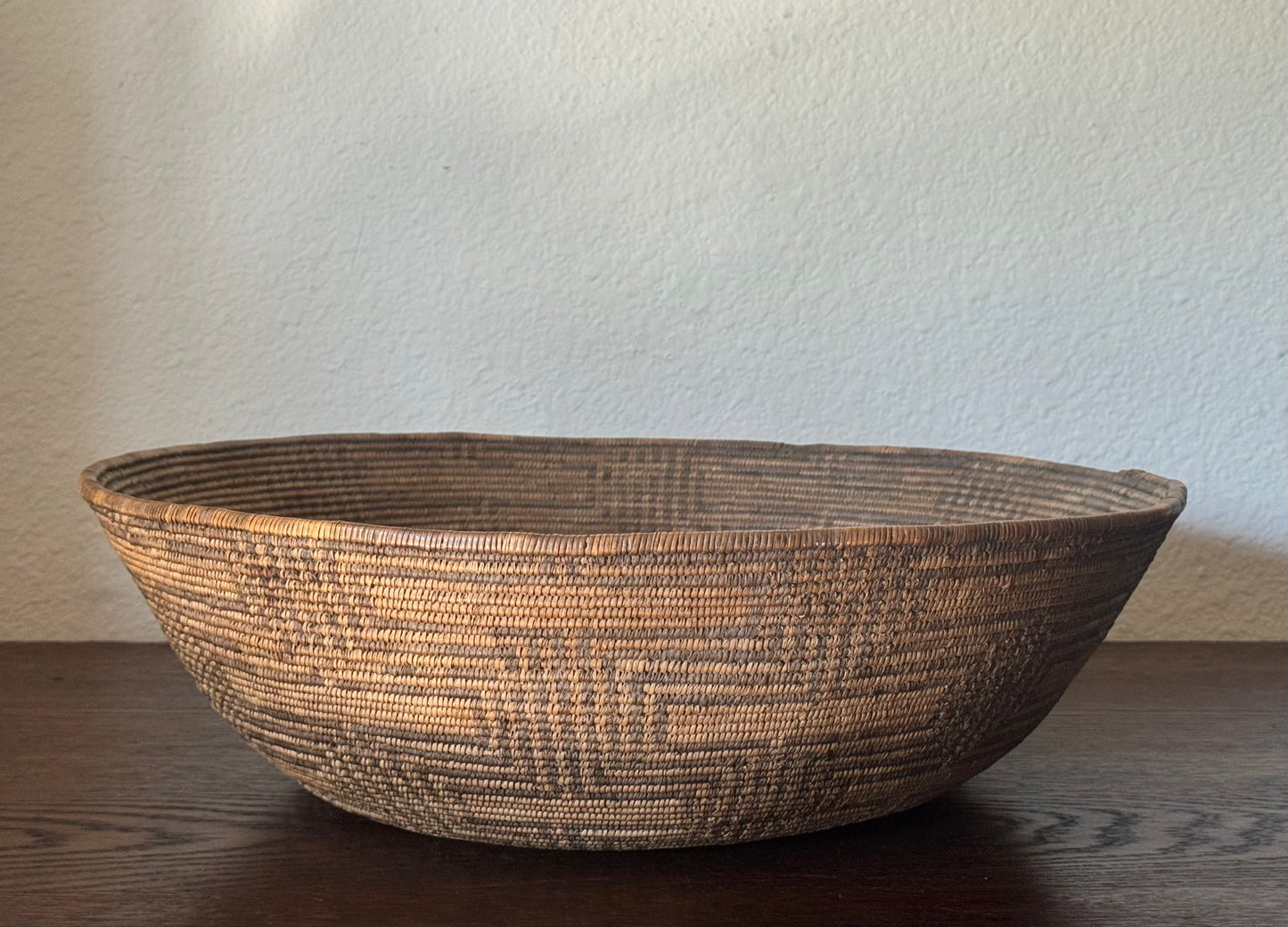 Antique Native American Indian Apache Basket Circa Early 20th Century