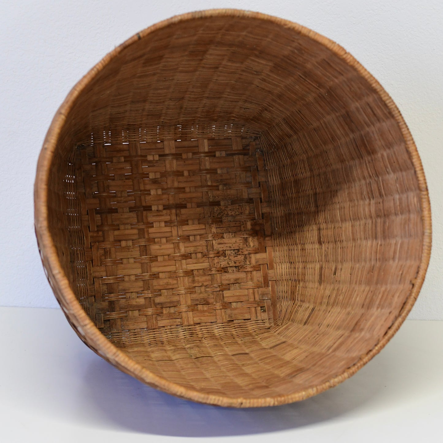Vintage Mid-Century Era Chinese Bamboo Woven Basket Planter Chinoiserie