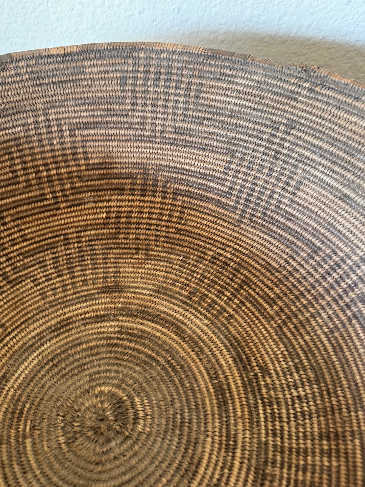 Antique Native American Indian Apache Basket Circa Early 20th Century