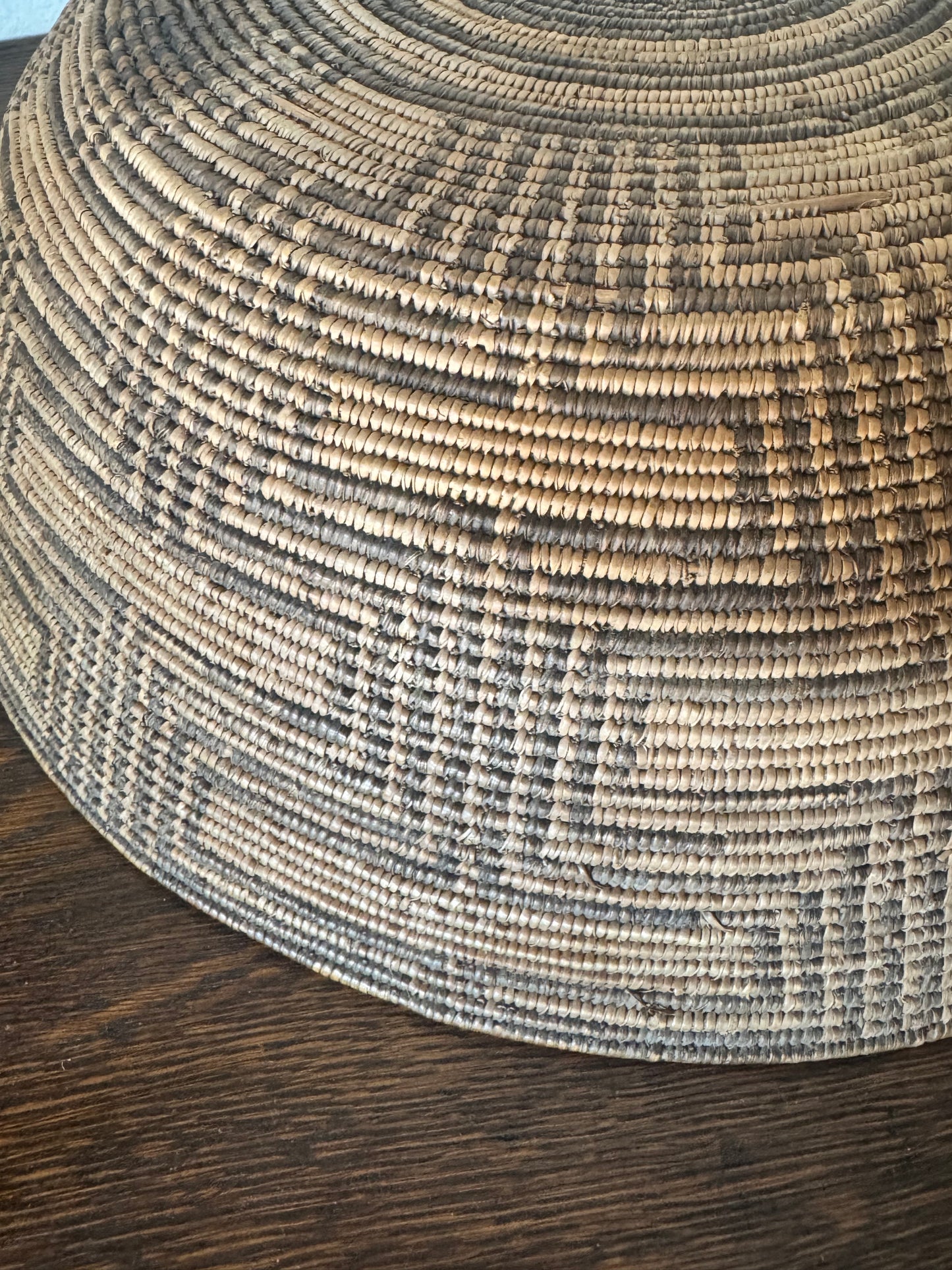 Antique Native American Indian Apache Basket Circa Early 20th Century