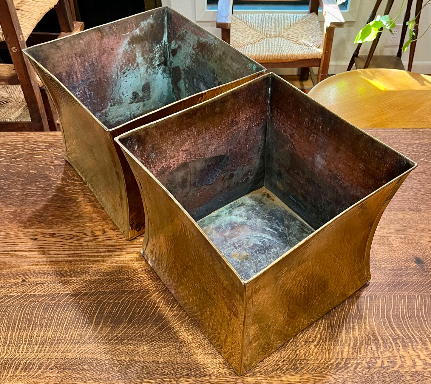 Vintage Pair Of Italian Hammered Brass Jardiniere Planters
