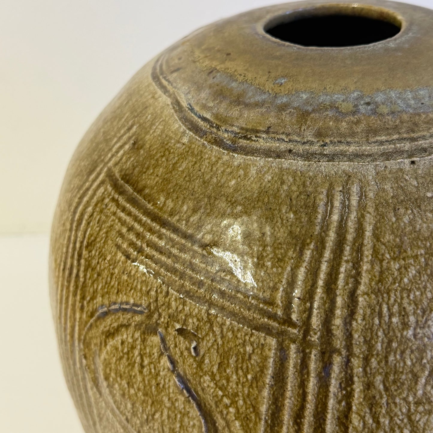 Mid Century Modern Studio Art Pottery Vase Signed Slaughter