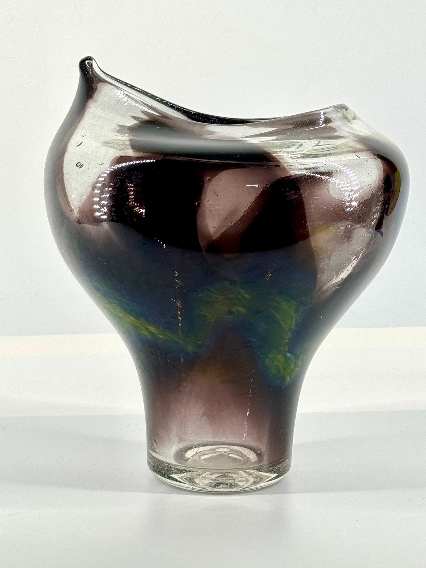 Vintage David Traub Studio Hand Blown Art Glass Vase 1989