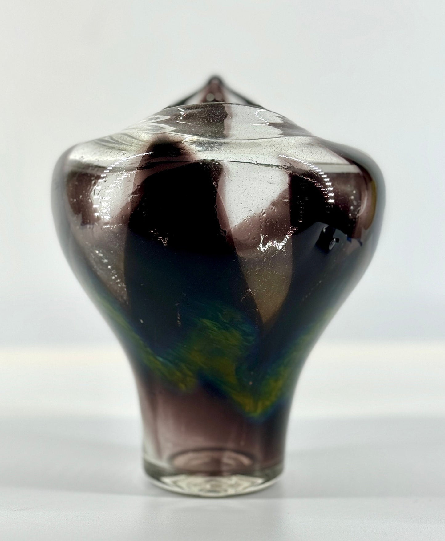 Vintage David Traub Studio Hand Blown Art Glass Vase 1989