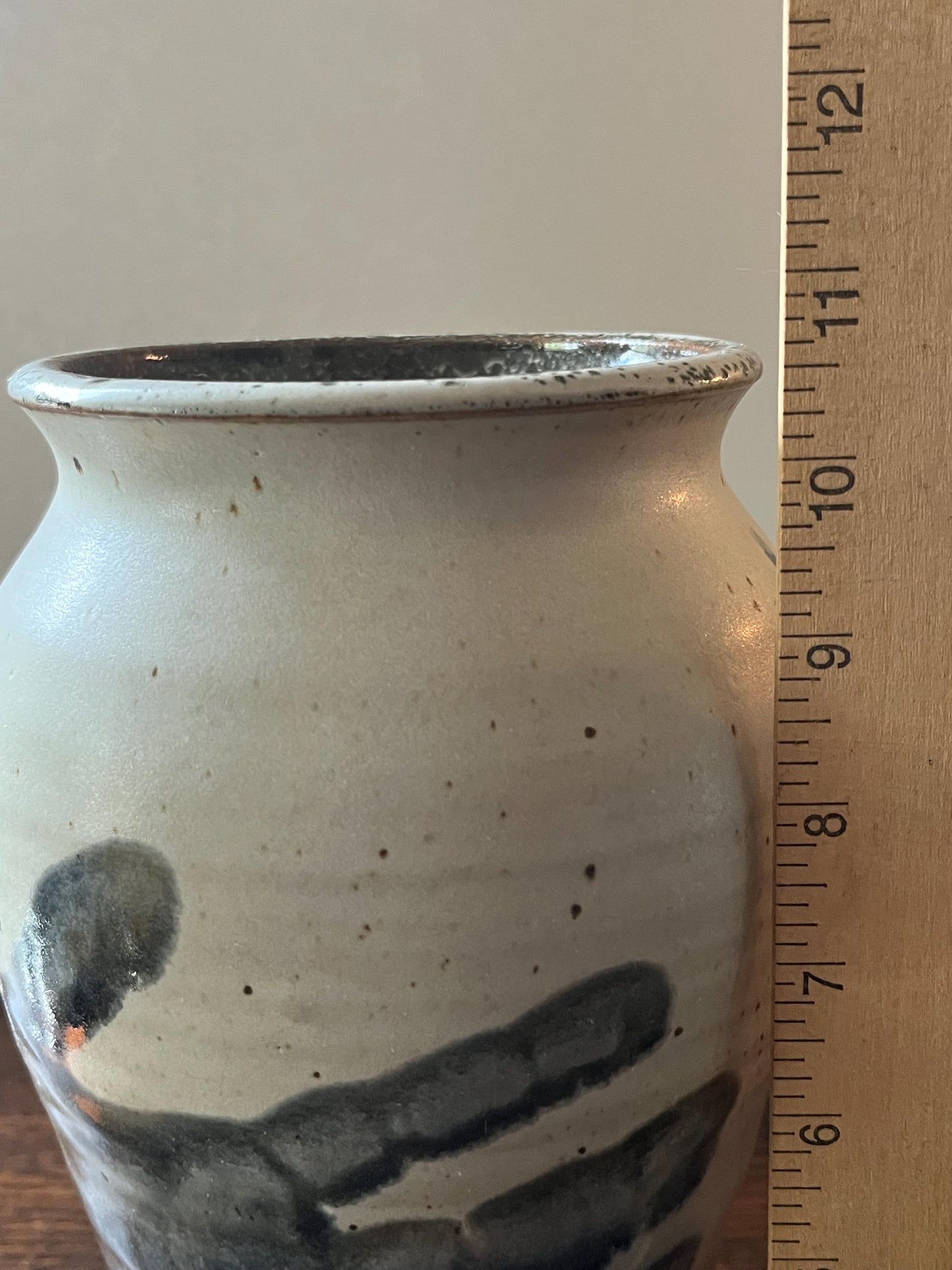 Vintage Studio Pottery Hand Vase Signed ME ME