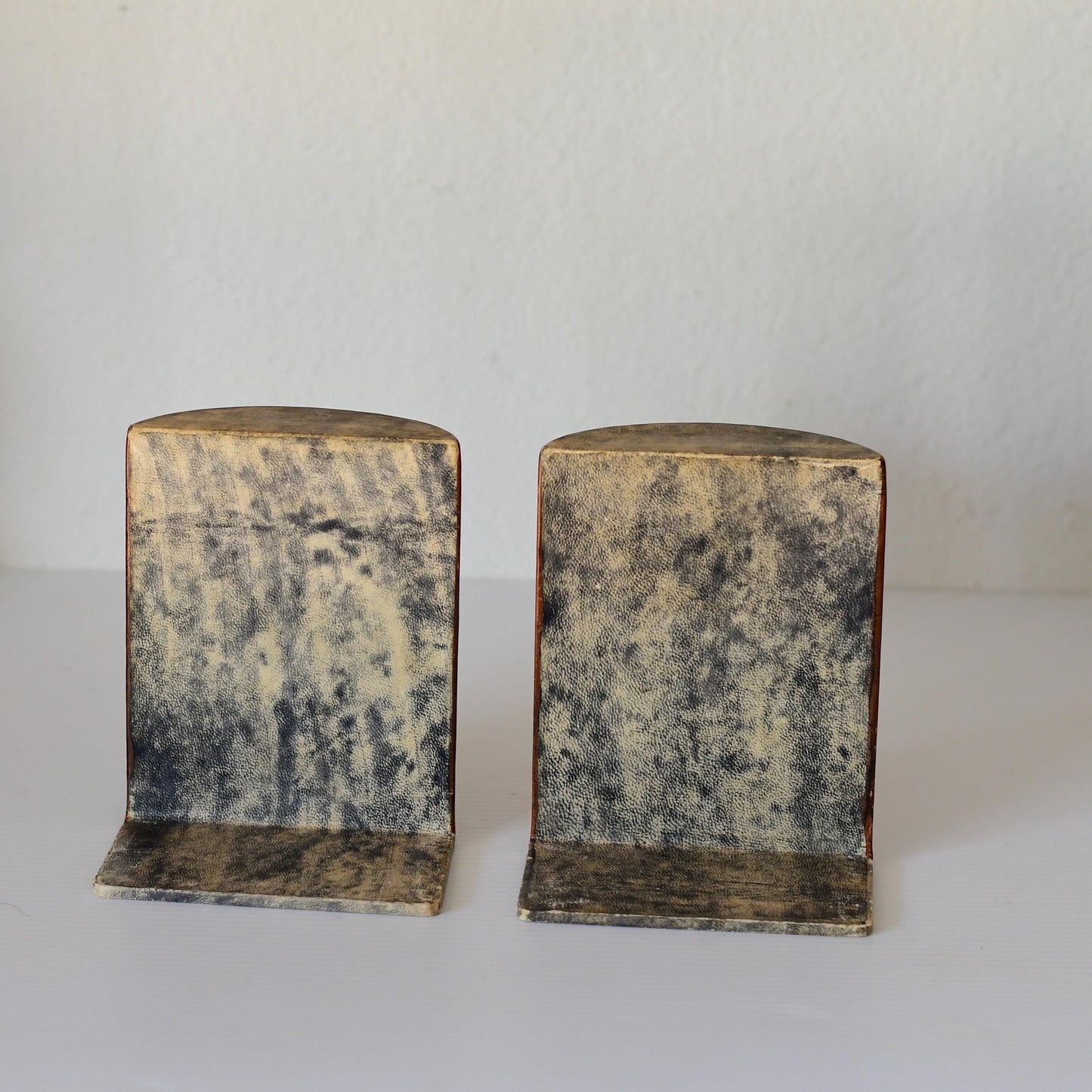 Vintage Pair Of Mid Century Italian Hand Painted Leather Bookends Fantoni Era