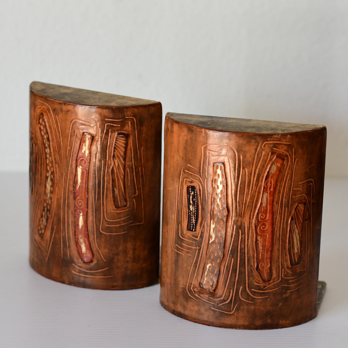 Vintage Pair Of Mid Century Italian Hand Painted Leather Bookends Fantoni Era