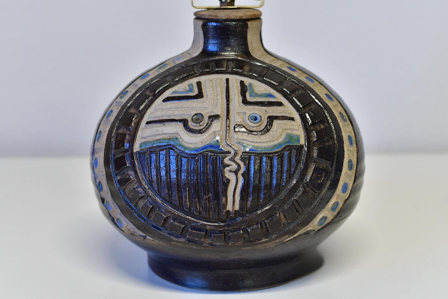 Vintage Mid Century Ceramic Art Pottery Lamp Signed Cervantes Mexico