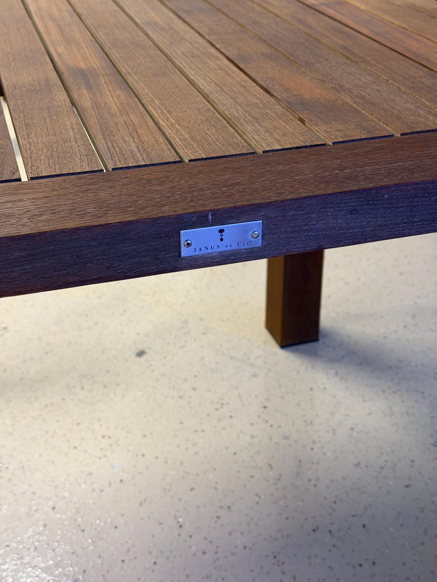 Janus Et Cie Teak Indoor Outdoor Dining Table 38” Square