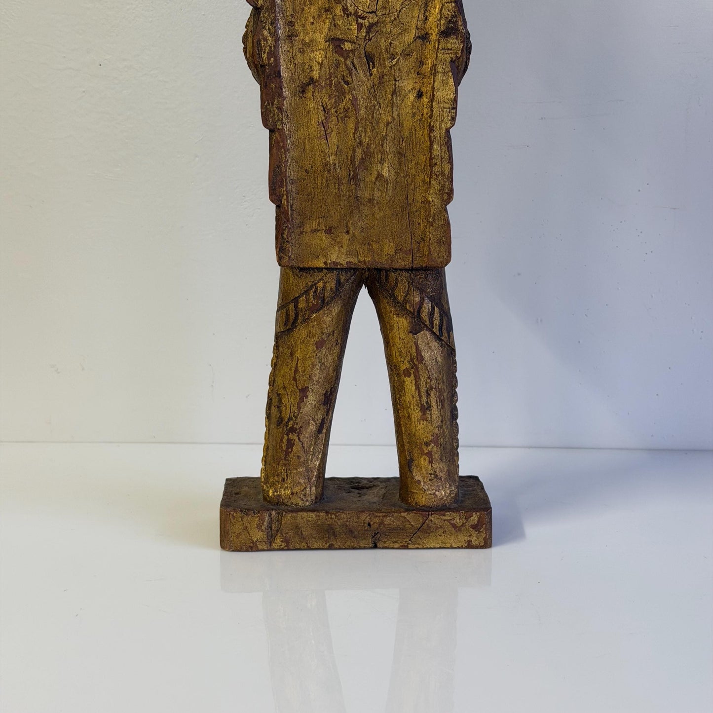 Vintage Hand Carved Wooded Indian Chief 18” Tall